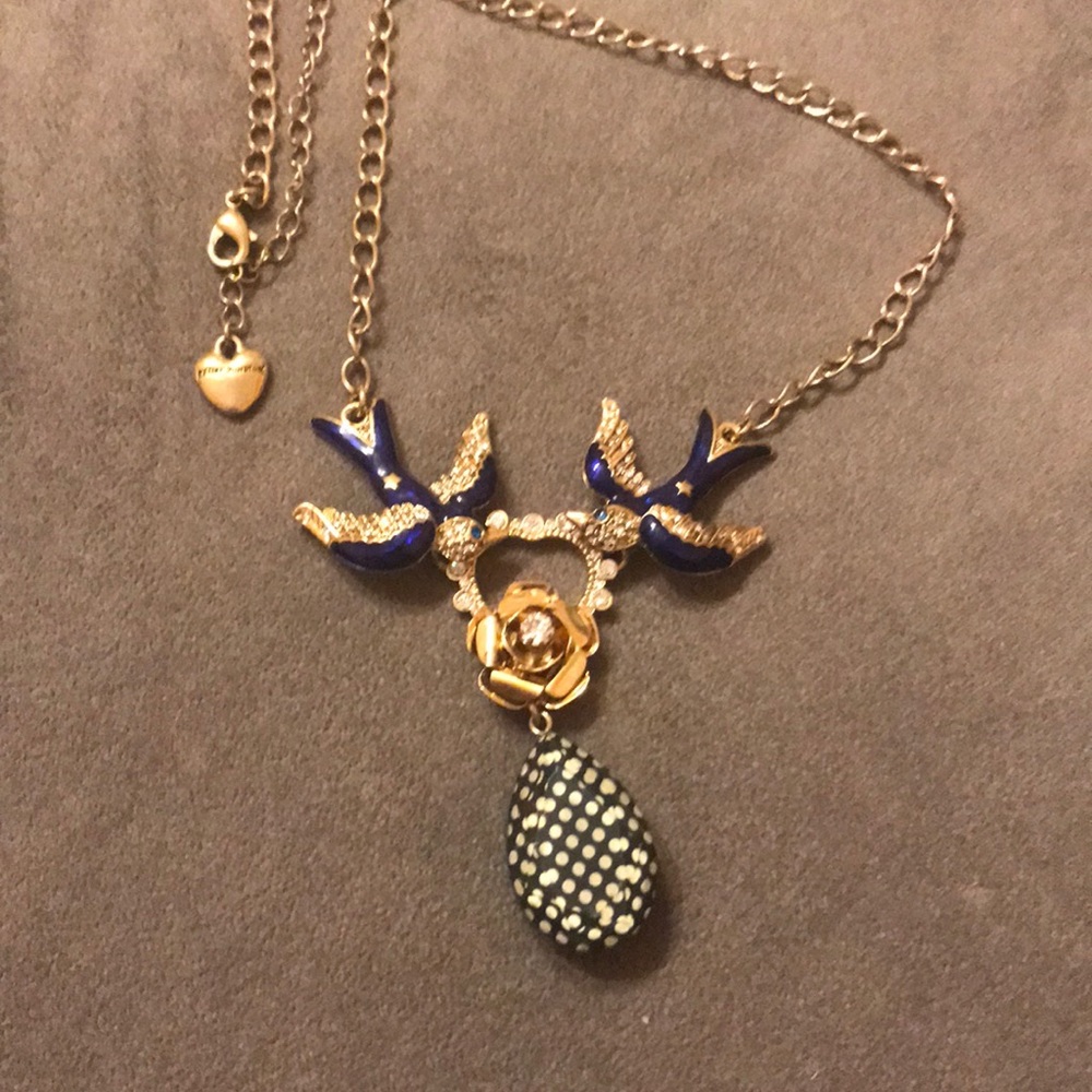 Betsy Johnson Blue Stone Pendant Necklace - Picture 2 of 2